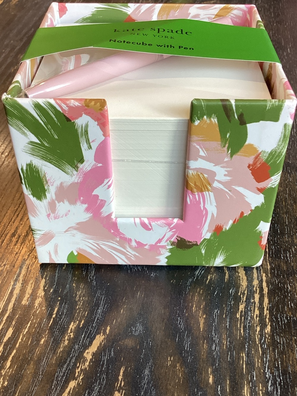 kate spade floral notecube with pink pen - Picture 2 of 3